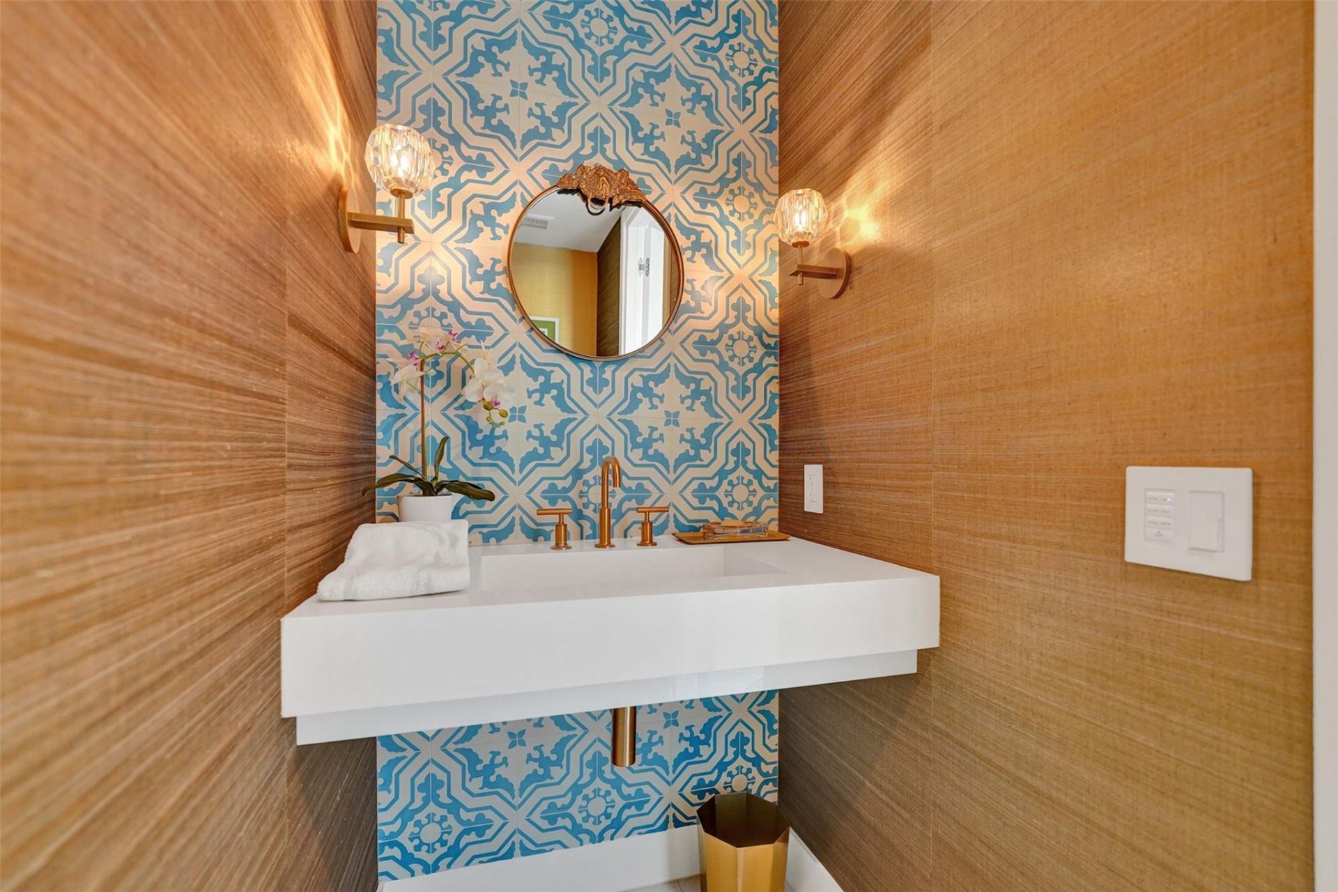 920 Intracoastal Drive, Unit 1003, Fort Lauderdale, FL 33304 Photo