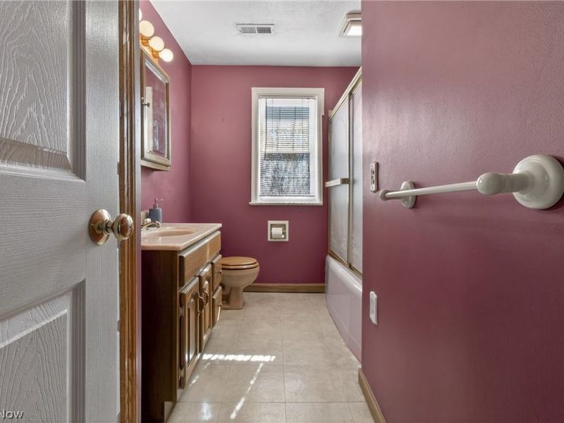 3132 Meadowwood Street NW, Massillon, OH 44646 Photo 17