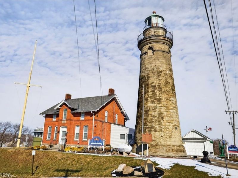 348 East Street, Fairport Harbor, OH 44077 Photo 37