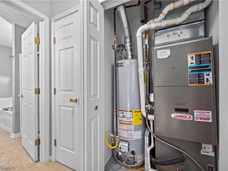 27226 S Emerald Oval, Olmsted Township, OH 44138 Photo 28