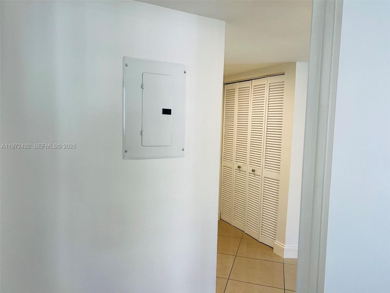 770 Claughton Island Dr, Unit 1601, Miami, FL 33131 Photo