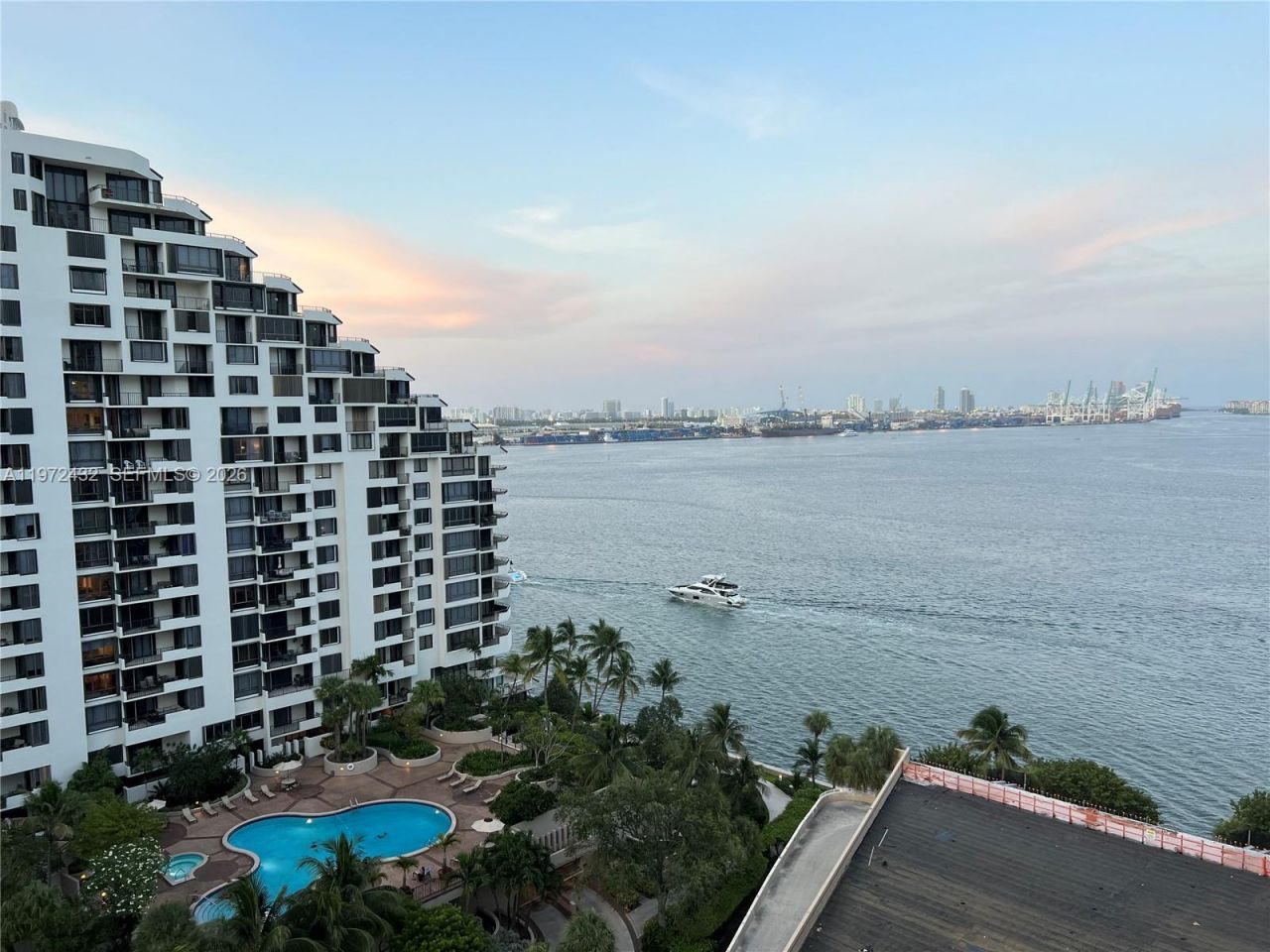 770 Claughton Island Dr, Unit 1601, Miami, FL 33131 Photo