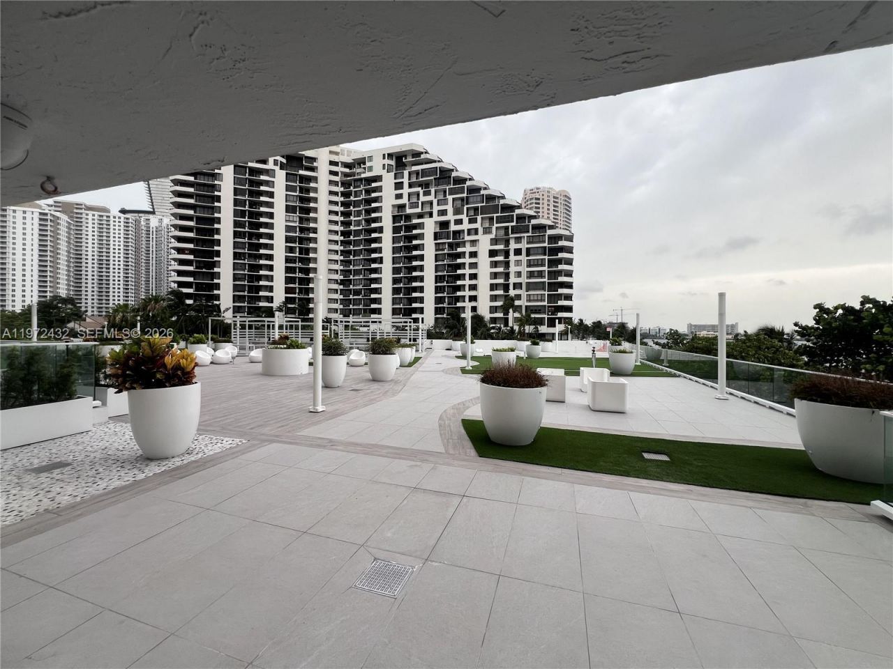 770 Claughton Island Dr, Unit 1601, Miami, FL 33131 Photo