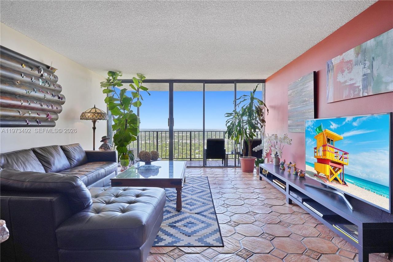 780 NE 69th St, Unit 2404, Miami, FL 33138 Photo