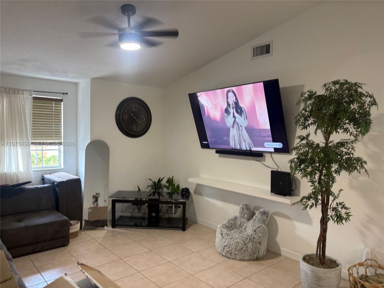 18304 NW 68th Ave, Unit C, Hialeah, FL 33015 Photo