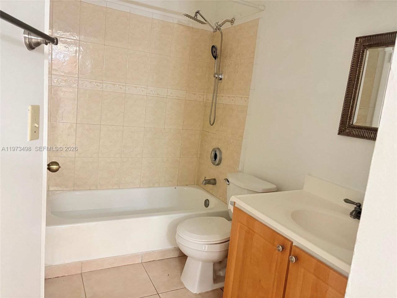 18304 NW 68th Ave, Unit C, Hialeah, FL 33015 Photo