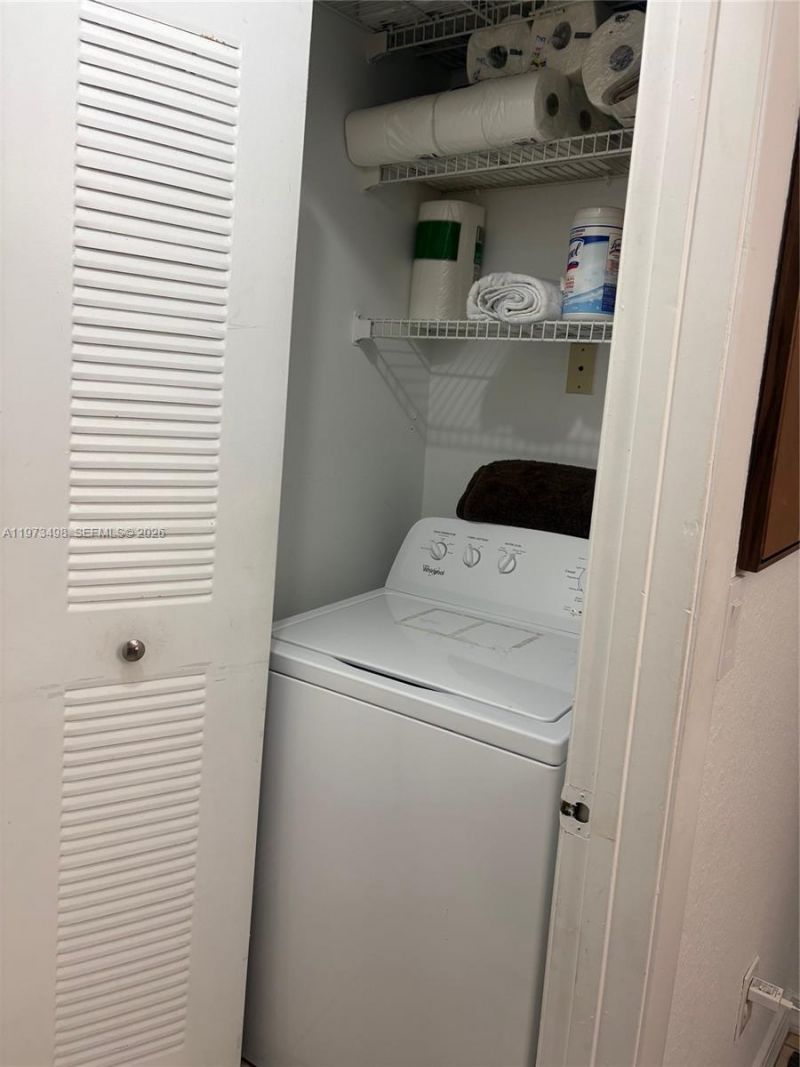 18304 NW 68th Ave, Unit C, Hialeah, FL 33015 Photo
