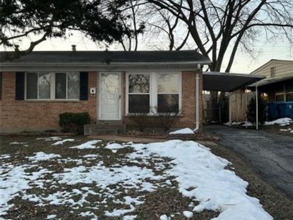 10948 Brookings Drive , St Louis, MO 63123