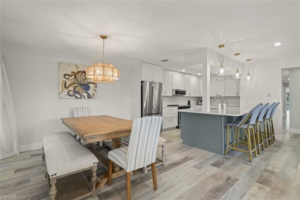 585 E Gulf Dr, Unit A2, Sanibel, FL 33957 Photo