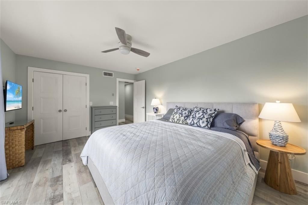 585 E Gulf Dr, Unit A2, Sanibel, FL 33957 Photo