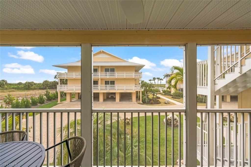 585 E Gulf Dr, Unit A2, Sanibel, FL 33957 Photo