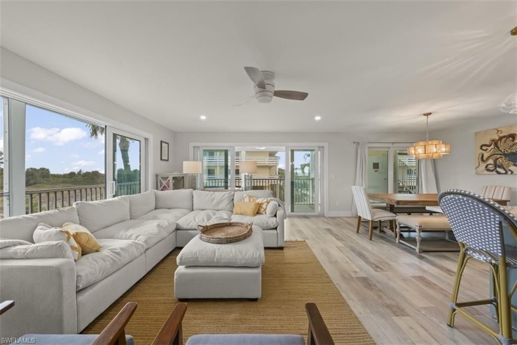 585 E Gulf Dr, Unit A2, Sanibel, FL 33957 Photo