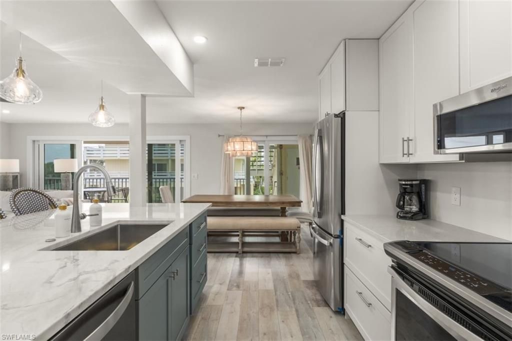 585 E Gulf Dr, Unit A2, Sanibel, FL 33957 Photo