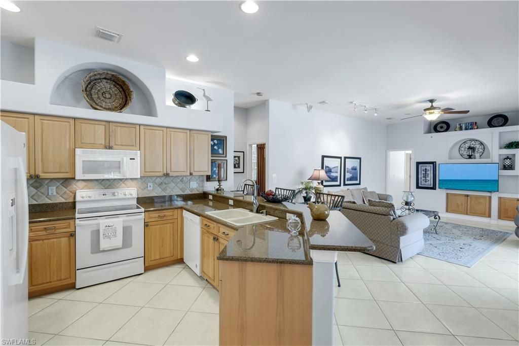 9550 Cedar Creek Dr, Bonita Springs, FL 34135 Photo