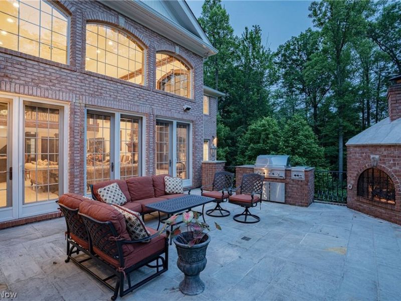 2140 County Line Road, Gates Mills, OH 44040 Photo 24