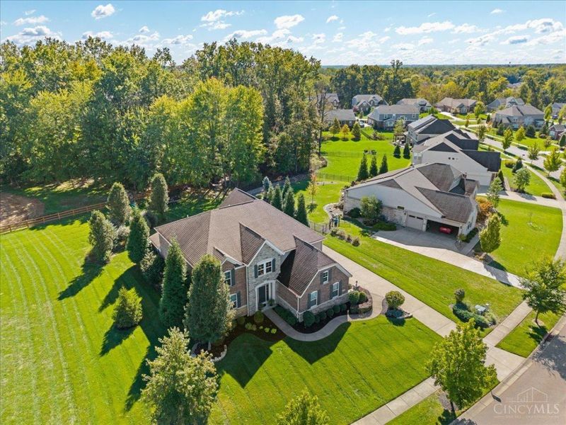 1262 Bluegrass Boulevard, Batavia Twp, OH 45103 Photo 2