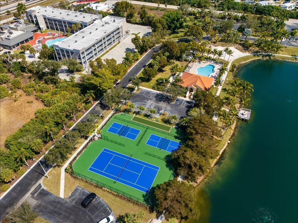 20021 Sanibel View Cir, Unit 101, Fort Myers, FL 33908 Photo