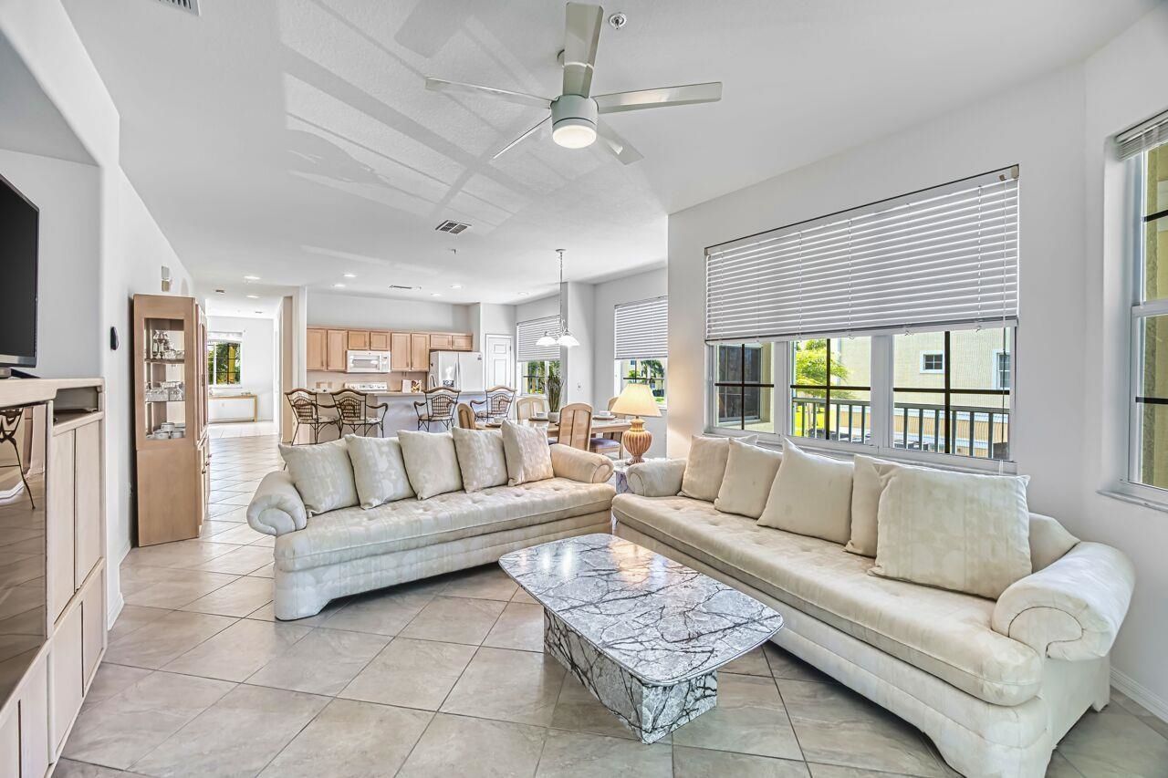 20021 Sanibel View Cir, Unit 101, Fort Myers, FL 33908 Photo