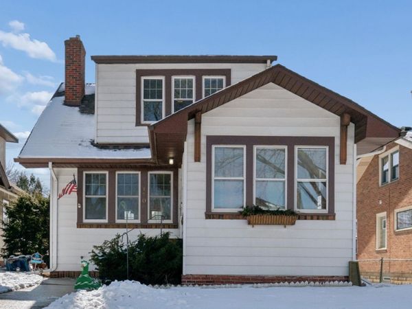 1706 Stanford Avenue, Saint Paul, MN 55105