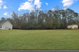 306 Moulton Dr. photo 4