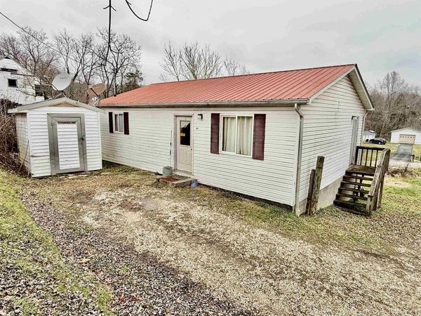 269 High Street, Fort Gay, WV 25514