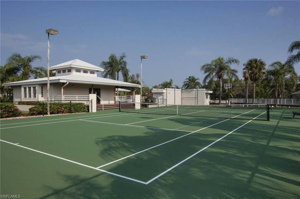 9391 Palm Island Cir, North Fort Myers, FL 33903 Photo