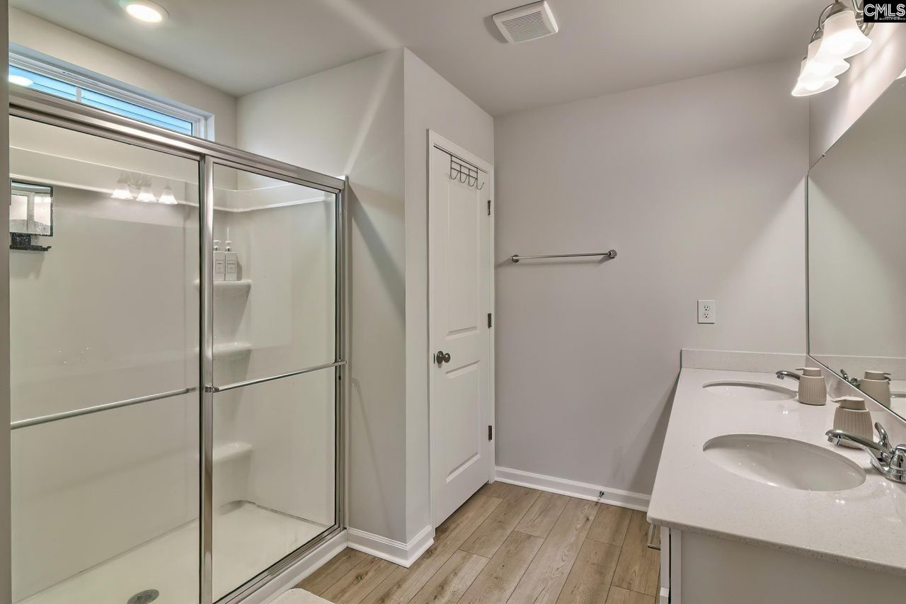 747 Clementine Run  Photo 37