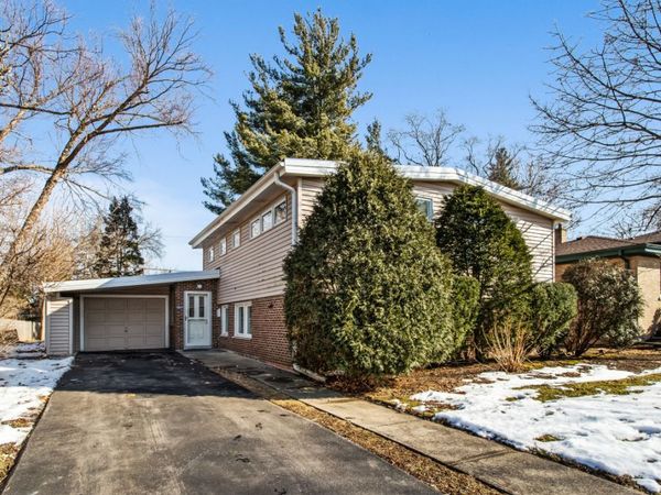 9337 Lincolnwood Drive , Evanston, IL 60203