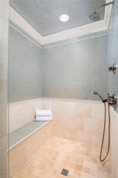 410 Flagship, Unit 1104, Naples, FL 34108 Photo