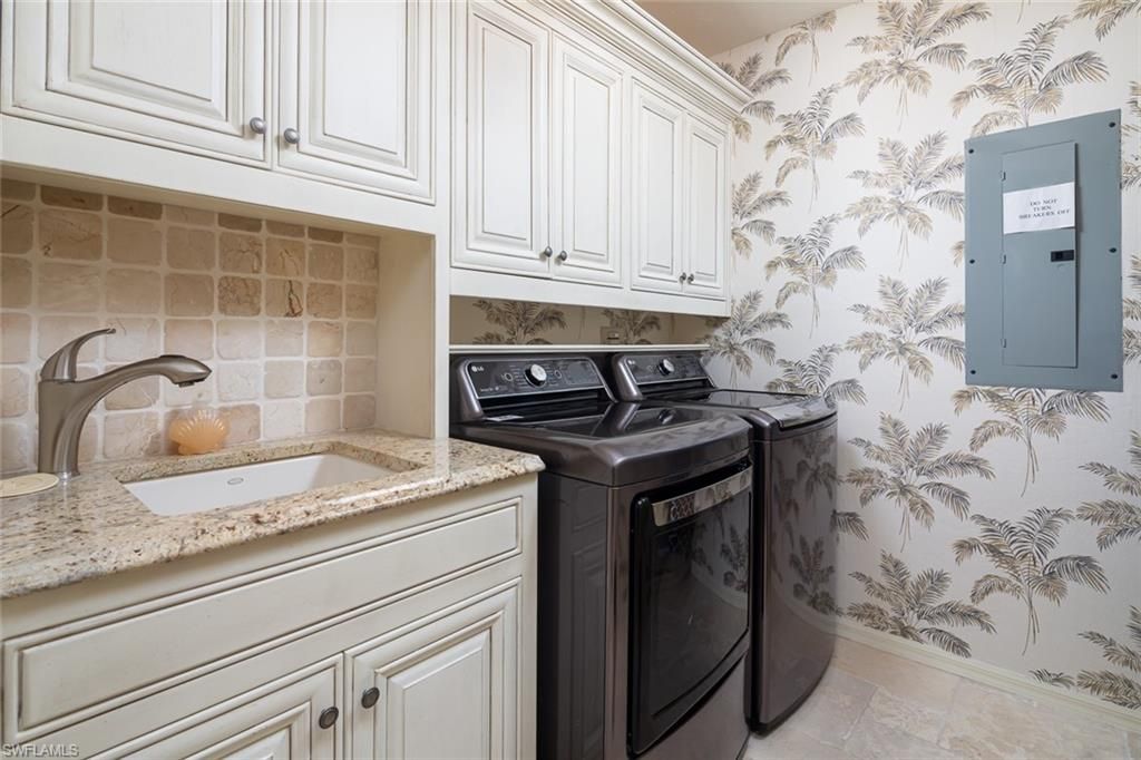 410 Flagship, Unit 1104, Naples, FL 34108 Photo