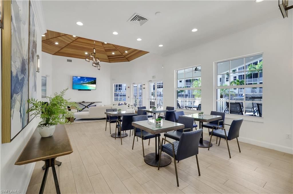 410 Flagship, Unit 1104, Naples, FL 34108 Photo
