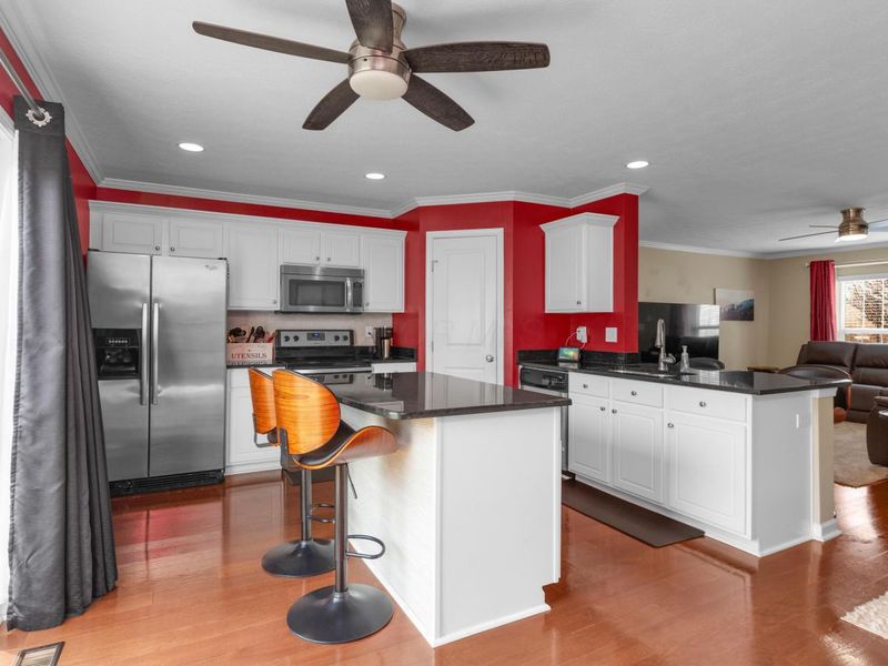 6185 Needletail Road , Unit 64, Columbus, OH 43230 Photo 12