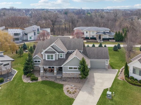 3101 162nd Street, Urbandale, IA 50323