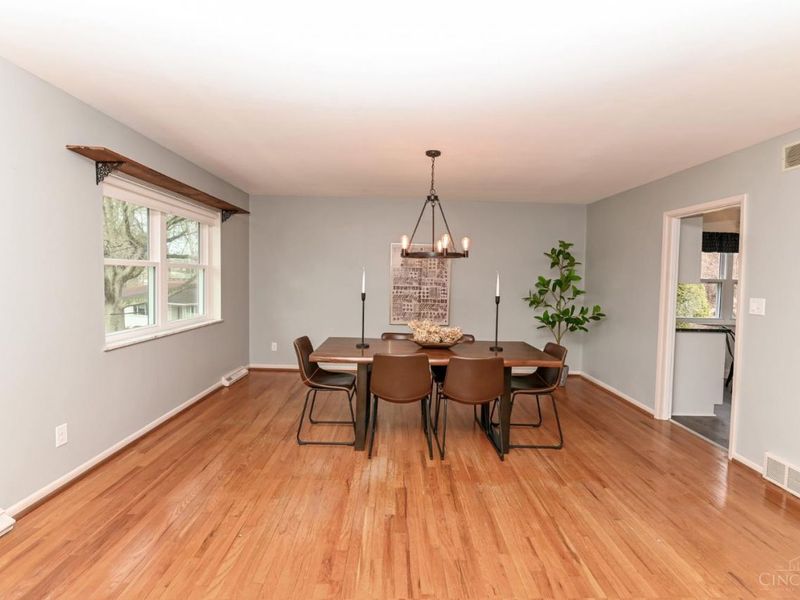 698 Cedar Knolls Court, Anderson Twp, OH 45230 Photo 10