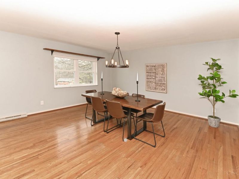 698 Cedar Knolls Court, Anderson Twp, OH 45230 Photo 12