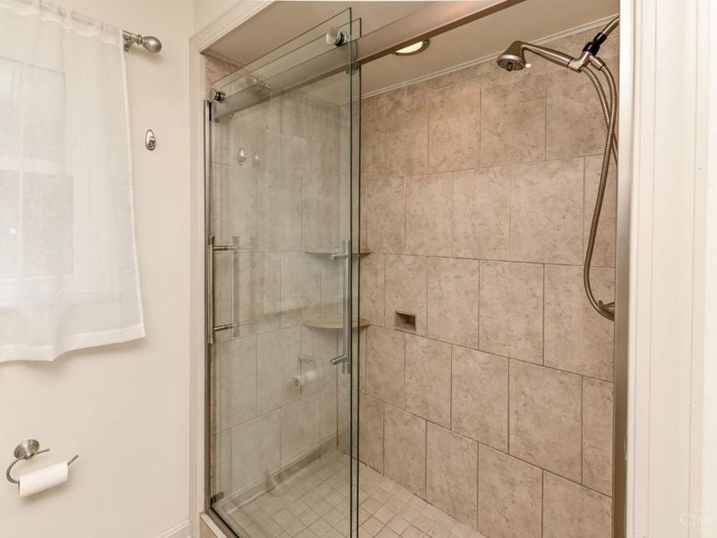 698 Cedar Knolls Court, Anderson Twp, OH 45230 Photo 35