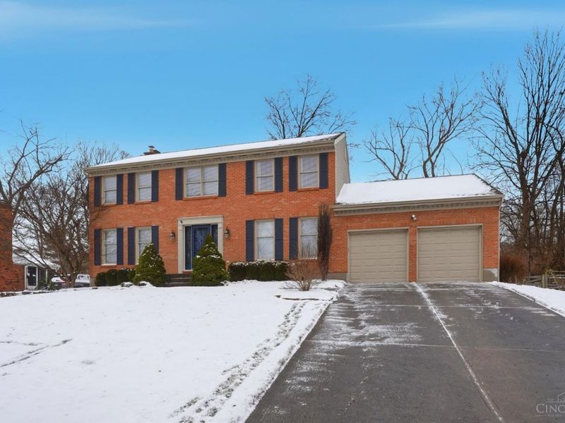 1858 Foxhollow Drive, Anderson Twp, OH 45255 Photo 3