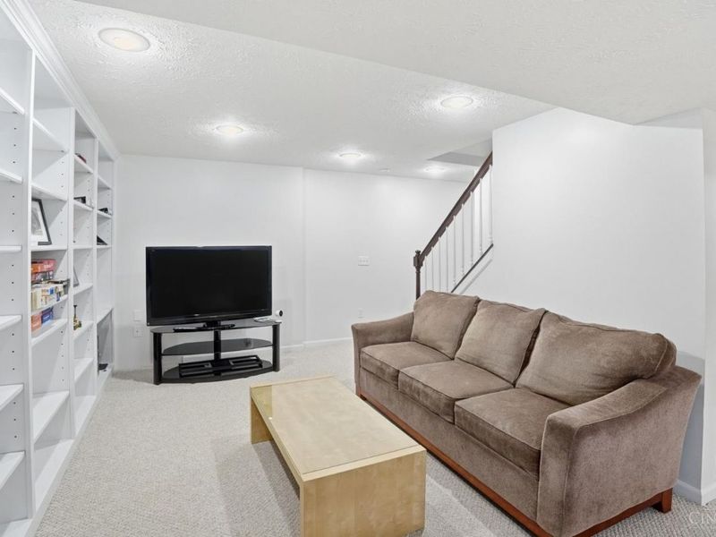 1858 Foxhollow Drive, Anderson Twp, OH 45255 Photo 46