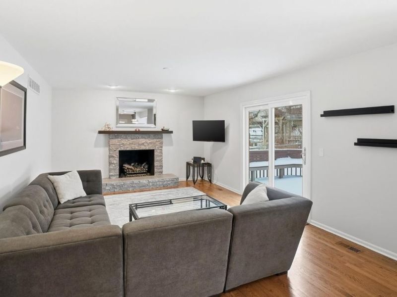 1858 Foxhollow Drive, Anderson Twp, OH 45255 Photo 5