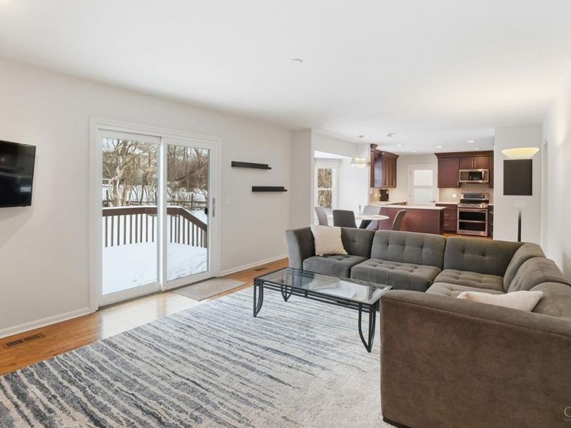 1858 Foxhollow Drive, Anderson Twp, OH 45255 Photo 6