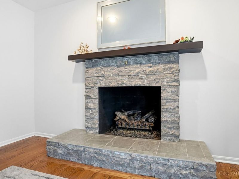 1858 Foxhollow Drive, Anderson Twp, OH 45255 Photo 8