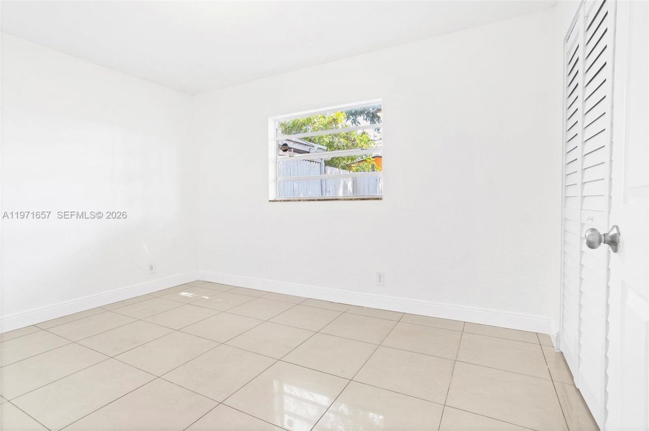 11 NE 21st St, Pompano Beach, FL 33060 Photo