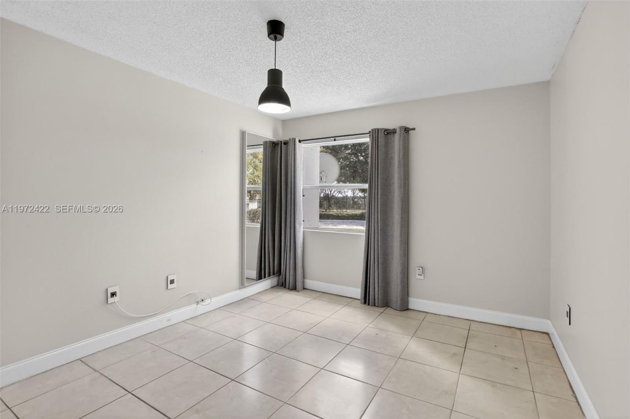 430 SW 113th Way , Unit 430, Pembroke Pines, FL 33025 Photo