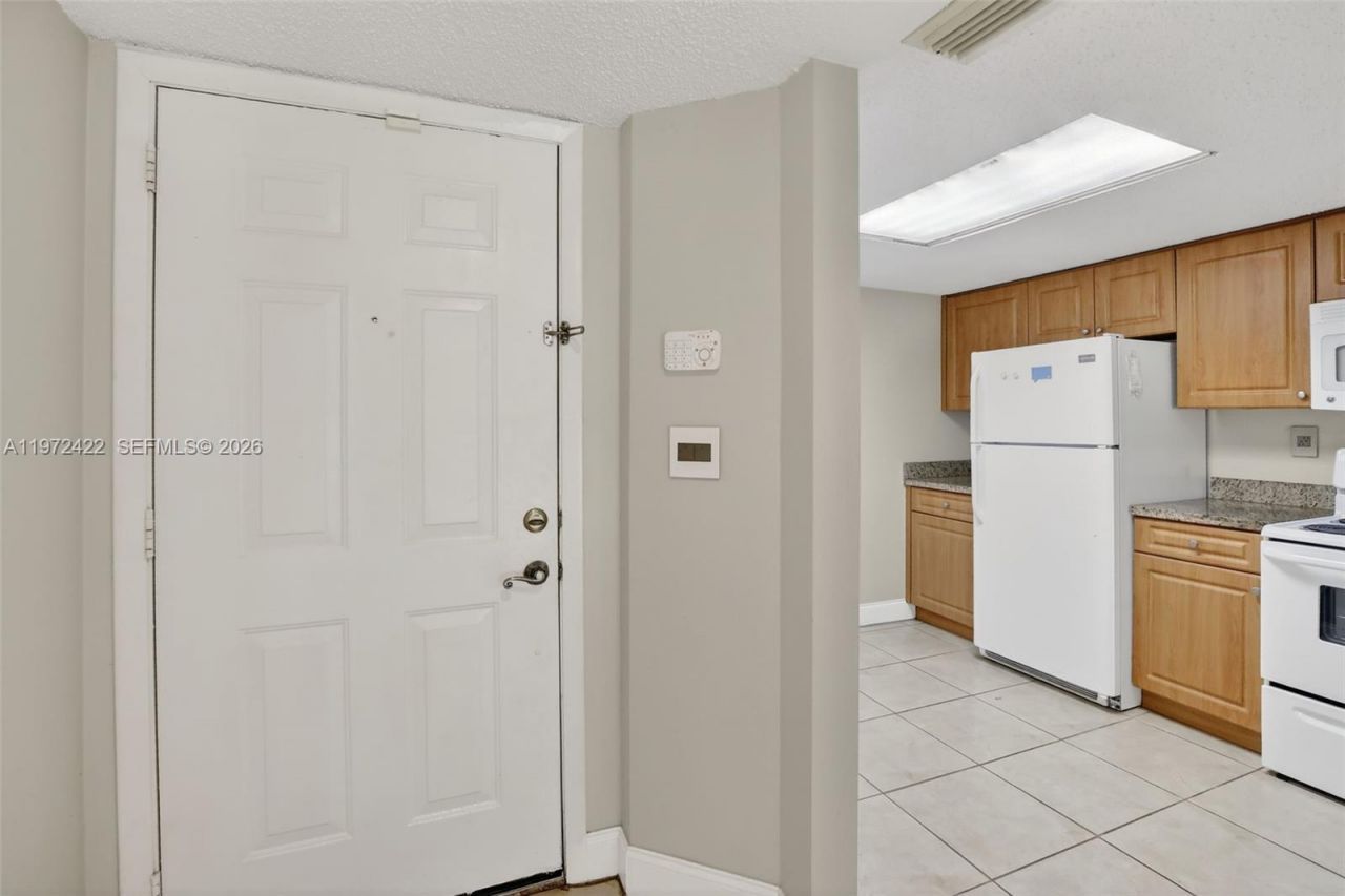 430 SW 113th Way , Unit 430, Pembroke Pines, FL 33025 Photo