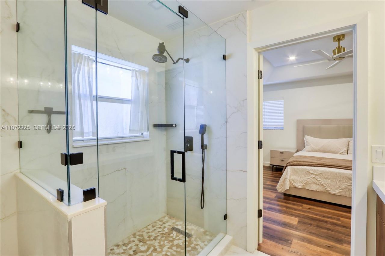 8905 SW 221st Ter , Cutler Bay, FL 33190 Photo