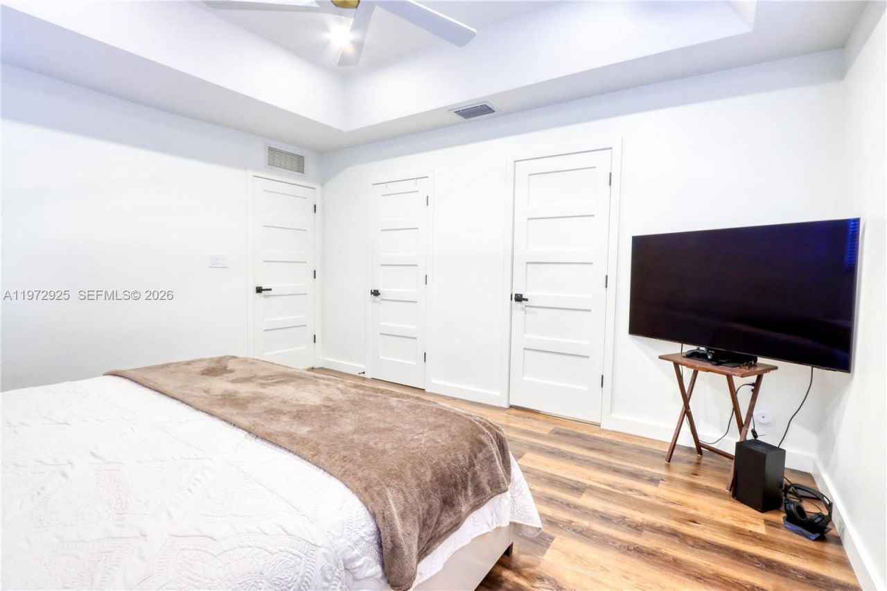 8905 SW 221st Ter , Cutler Bay, FL 33190 Photo