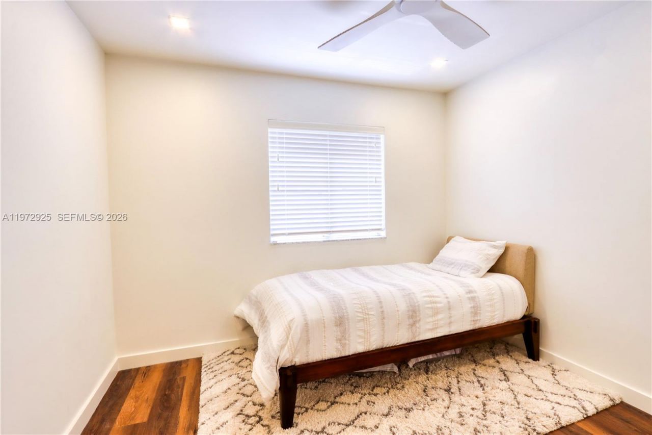 8905 SW 221st Ter , Cutler Bay, FL 33190 Photo