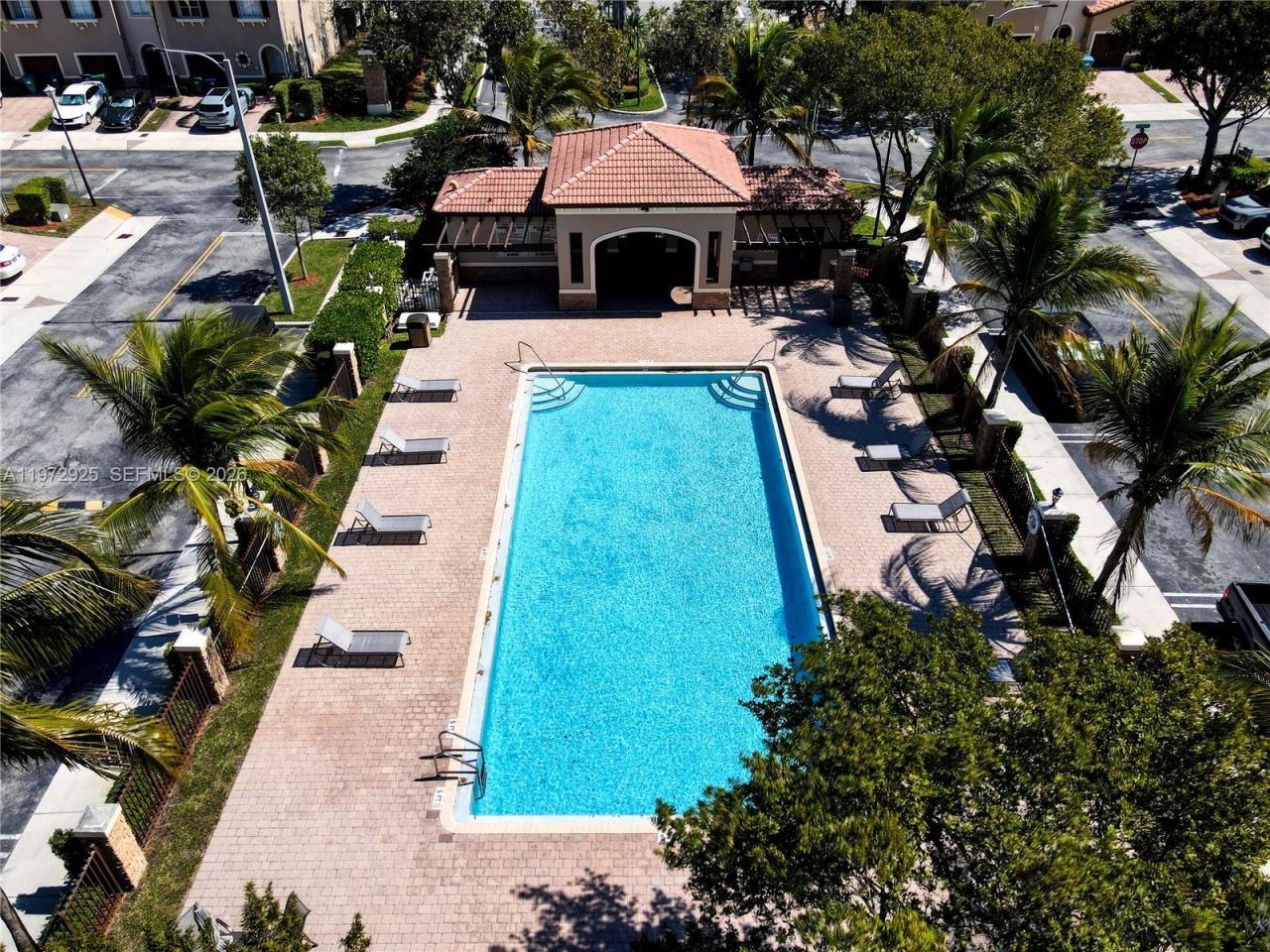 8905 SW 221st Ter , Cutler Bay, FL 33190 Photo