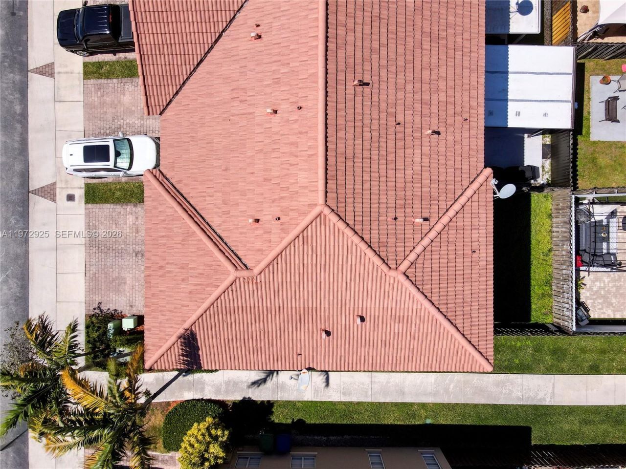 8905 SW 221st Ter , Cutler Bay, FL 33190 Photo