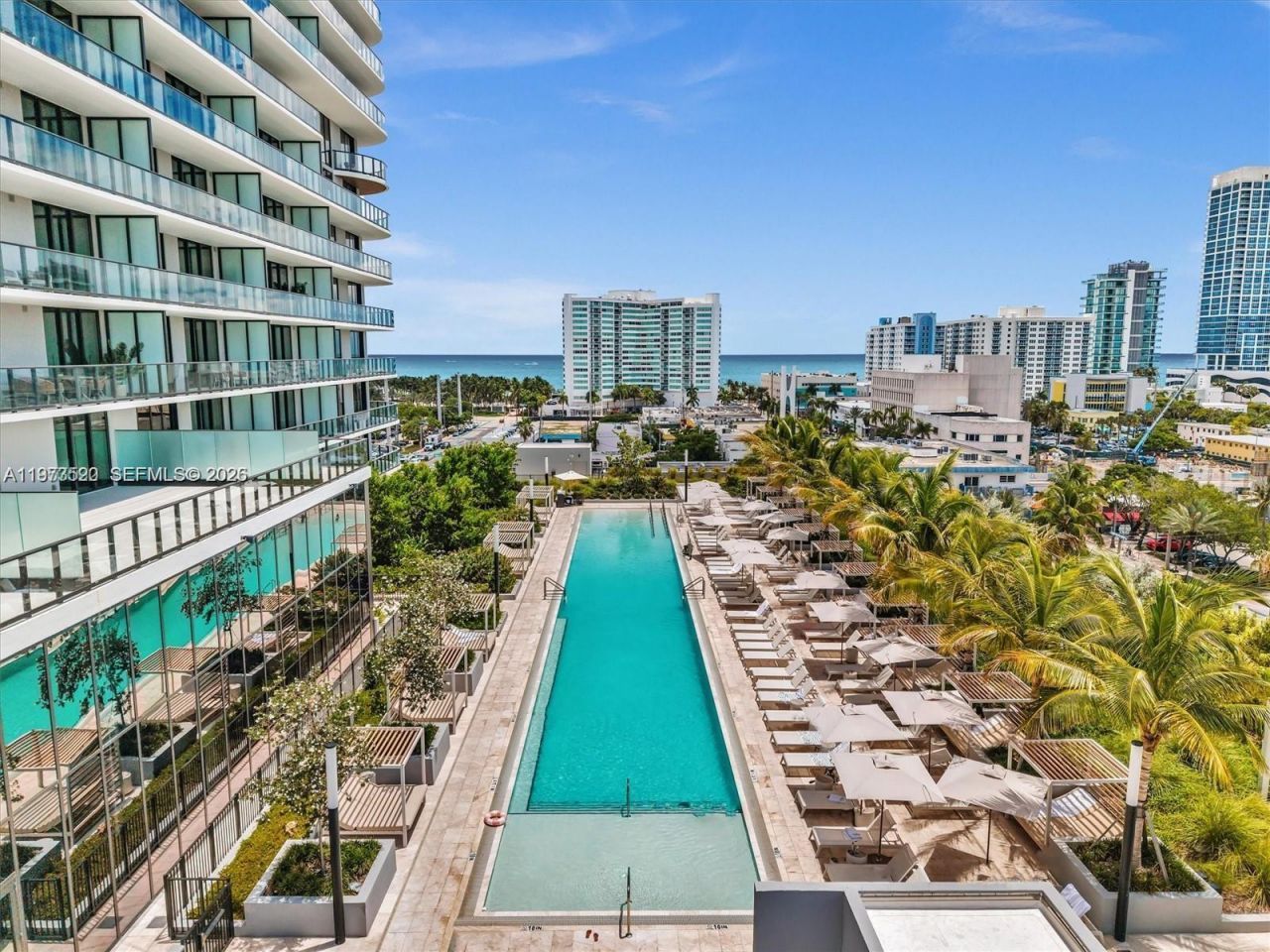 580 72nd St, Unit 1801, Miami Beach, FL 33141 Photo